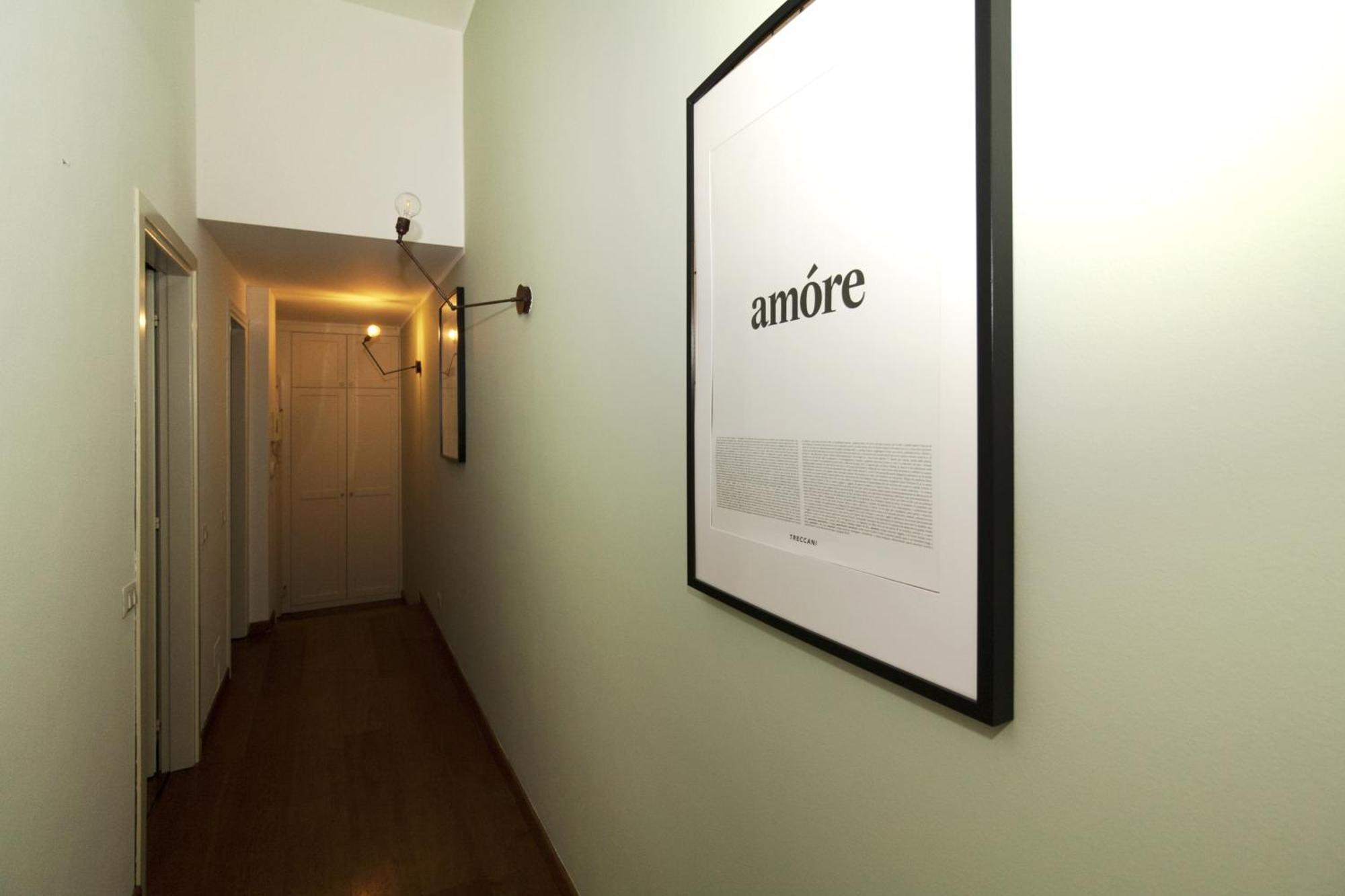 Apartment Boccaccio - 4 Posti - Metro Milan